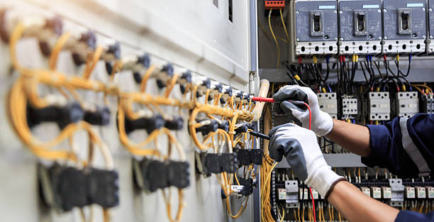 Professional Electrician technician working in South Hill, WA